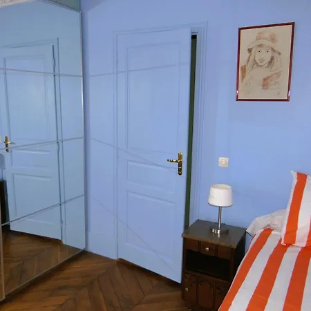 Bergère Opéra Trévise - 2 Connecting With Private Bathroom&1 Study - 35 M2 Alloggio in famiglia Parigi
